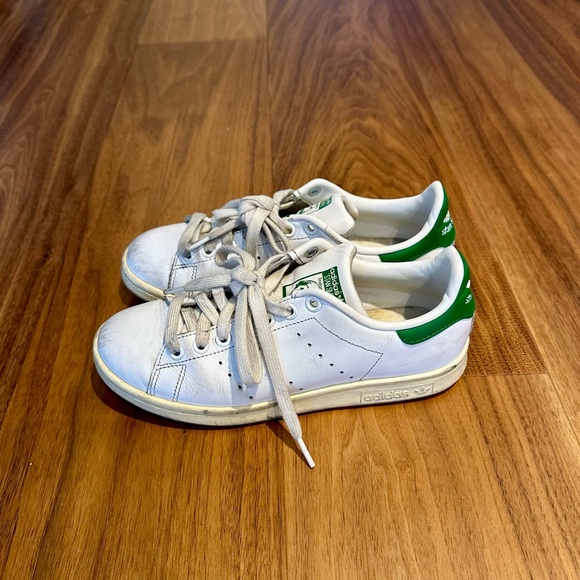 Adidas Stan Smith Sneakers - Picture 2 of 6